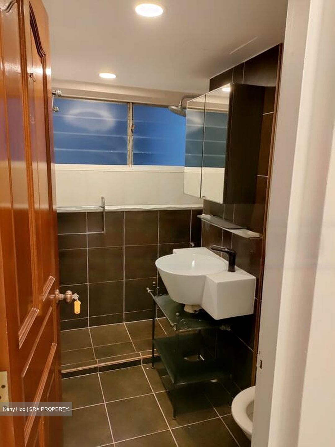 Pine Grove (D21), Condominium #623070711